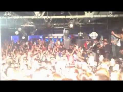 Deba Montana live globull club