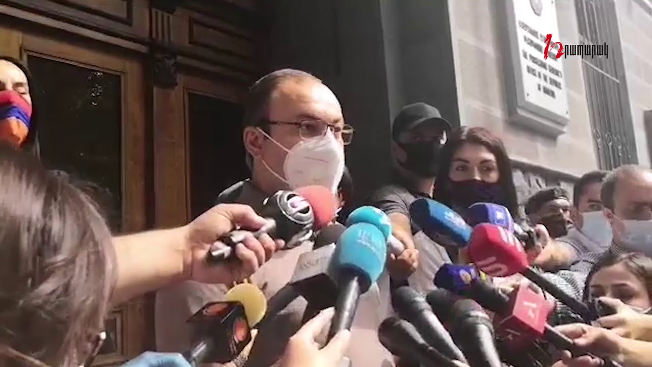 Կուսակցությունների ներկայացուցիչները մտան դատախազություն