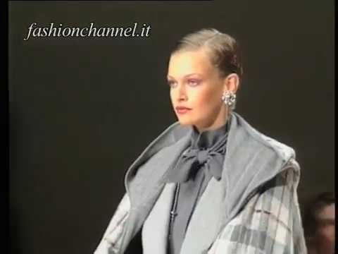 "Emanuel Ungaro" Autumn Winter 1994 1995 Paris 2 of 5 pret a porter woman by FashionChannel