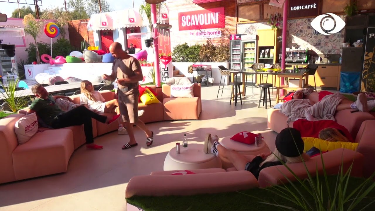 Fillove të më marrësh erë dhe mua tani/ Qetsori batuta me Kristin