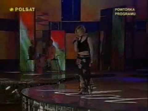 Alicja Janosz - Bo we mnie jest seks (Live at Idol)