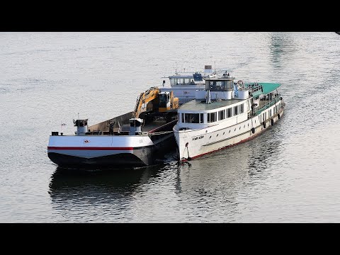 MS Stadt Köln 2021-04-22 © klt-cgn - Verschleppung vom Niehler Hafen zur KSD-Werft