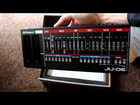 Unboxing the Roland Boutique JU-06 Juno 106 Synthesizer Module