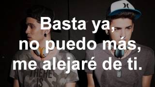 Un Juguete Más Music Video