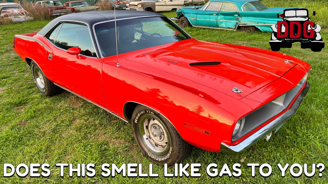 1970 'Cuda 340 Won't Start; Shocked Mechanic Drains Three Gallons