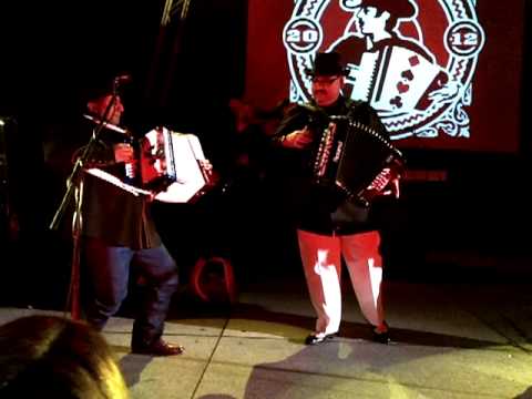 Los Hermanos Farias ft. Boni Mauricio 2012 Tejano Music Convention