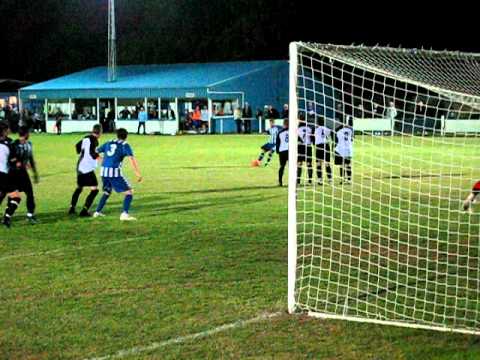 Herne Bay 2 Deal Town 1 (17:08:2011)