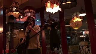 Thomas De Bock - These Apples (Barenaked Ladies @ Torino Lounge Bicester)