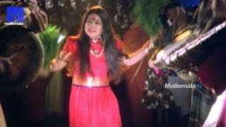 Download lagu DANDALLU DANDALLU video song from (AMMORU movie) ll Soundarya ll mp3