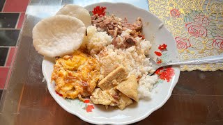 Download lagu Indonesian Homemade Lunch | Sayur Lodeh Tewel Tahu Tempe & Telur | Indonesian Cuisine mp3