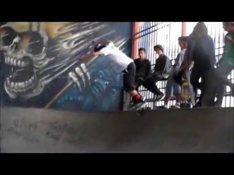 carlos video paranoia