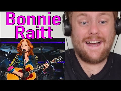 Bonnie Raitt w/ Crosby, Stills & Nash - Love Has No Pride Reaction!