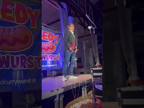 Layla, Ich hab nen Puff und meine Puffmutter heißt Layla #live #parody #layla #xanten #comedy