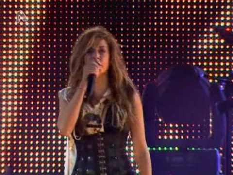 Anna Vissi -Treno Live [Summer Tour 2009 HQ] ALPHA TV