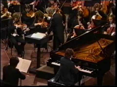 Alexei Sultanov, Rachmaninoff Piano Concerto #2 , 1st mov., part 1