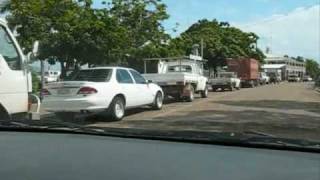 preview picture of video 'Drive Down Main Street of Cooktown'