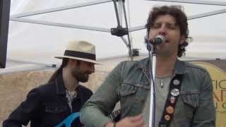 Clark Kent Phone Booth - Little Soldiers @ Sarzana Acoustic Guitar Meeting Festival 2013