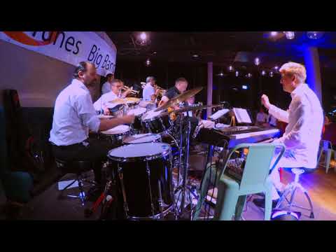 oTunes  Big Band ( Fowl Play )