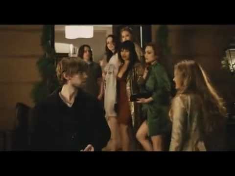 Twelve – Trailer en español