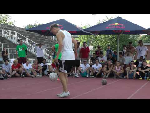 Tobias Becs vs. Gunther | Battle - TOP 8 | SUPER BALL 2012