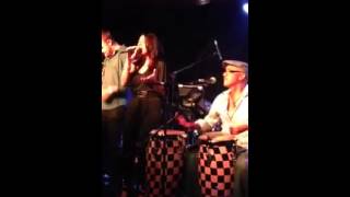Oli Silk & the Gary Honor Band featuring Sarina Jennings - "I didn't know about Love"