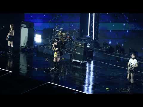 [4k] 250821 QWER - 눈물참기 직캠