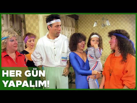 Şendul Şaban Türk Filmi | Şaban Komşularına Aerobik Dersi Veriyor!