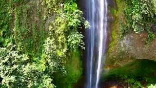 preview picture of video 'Las Musas Waterfall, San Ramón, Alajuela, Aerial Videos Costa Rica'