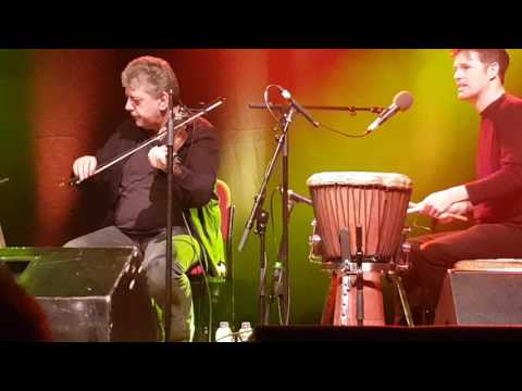 Christy Moore - McIlhatton. Live at Barrowlands