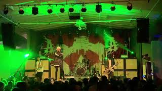 Attila - Queen &amp; Rageaholics (Live)