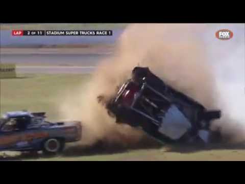 KOSTECKI HUGE ROLL OVER! 2017 Stadium Super Trucks Perth