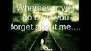 Enrique Iglesias-Don&#39;t you forget about me+lyrics