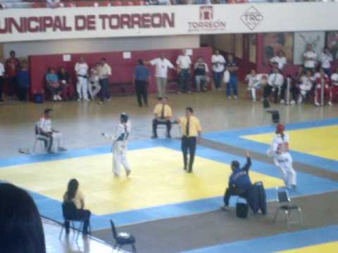 Frodo vs. Damián Villa punto de oro.MPG