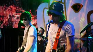 DIAMOND RUGS - TELL ME WHY (:30 CLIP)