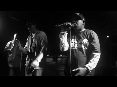 Agulhas Negras - Vivendo e sobrevivendo ( ao vivo)