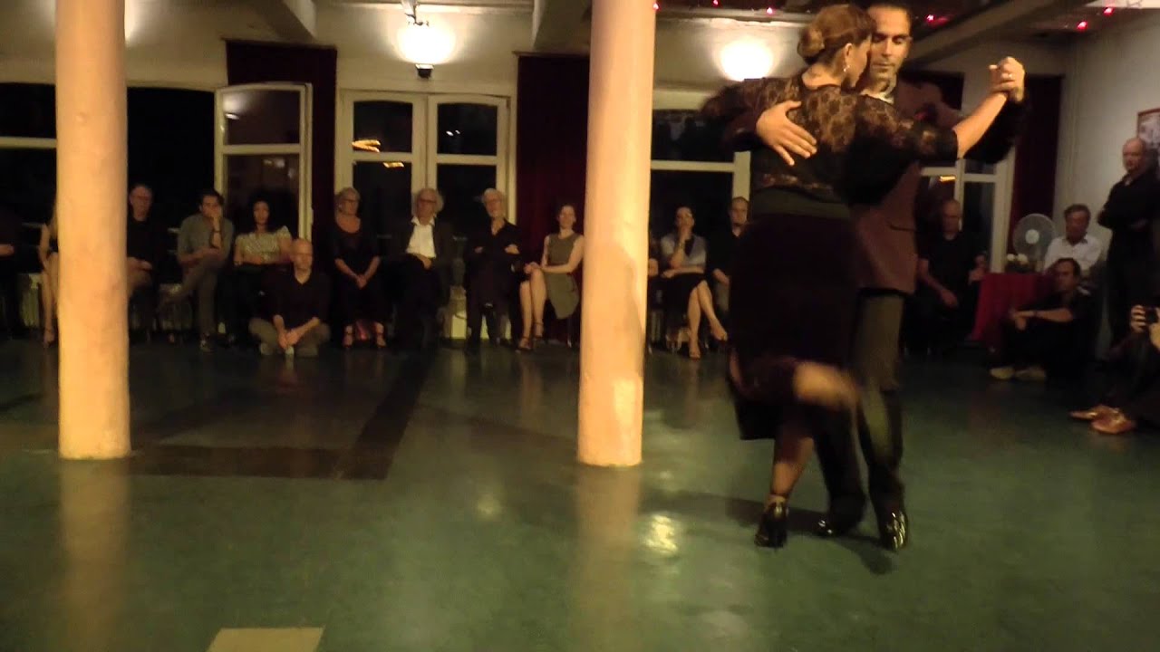 Geraldin Rojas & Ezequiel Paludi in Academia de Tango Part 2-1 "Ilusion Azul" A.de Angelis