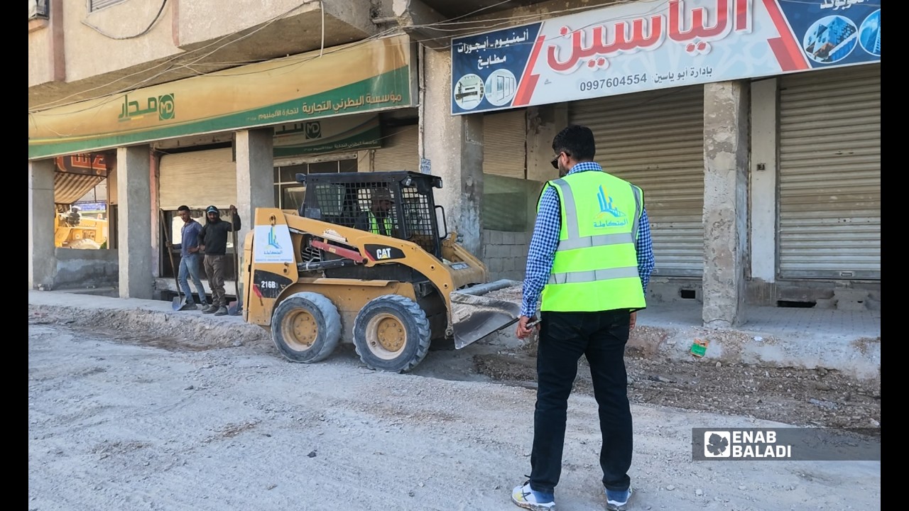مشكلات البنية التحتية تؤخر تزفيت كورنيش داريا