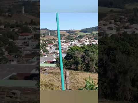 Cidade de Corumbataí do sul lá em baixo chama no olhar#