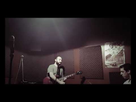 Por eso hay que enchufarse (tincho y emi)