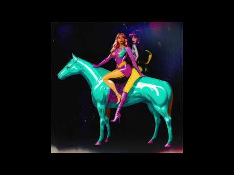 Rihyoncé - POUR IT ALL UP IN YOUR MIND (ShyBoy Mashup)