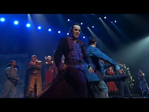 Roméo et Juliette 2018 May5 matineé curtain call - Nuno Resende as Mercutio