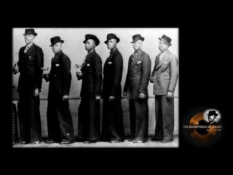 Mbube - Solomon Linda and The Evening Birds