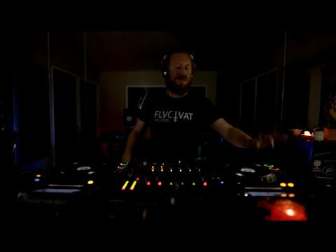 𝐏𝐚𝐫𝐝𝐞 𝐆𝐫𝐢𝐥𝐨𝐧 // 𝐅𝐥𝐮𝐜𝐭𝐮𝐚𝐭 𝐑𝐞𝐜𝐨𝐫𝐝𝐬 𝐓𝐫𝐚𝐧𝐬𝐚𝐭𝐥𝐚𝐧𝐭𝐢𝐜 𝐒𝐡𝐨𝐰 [𝐅𝐫𝐚𝐧𝐜𝐞 𝐱 𝐂𝐨𝐥𝐨𝐦𝐛𝐢𝐚