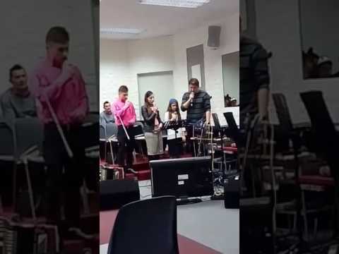 E timpul să ne pregătim ....biserica eclesia