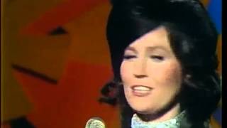 Loretta Lynn I Know How