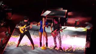 Alejandra Guzmán - Quiero Armar Un Escándalo  (Palenque FNSM 2016)