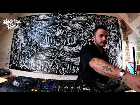 Black Teeth Radio: Doofpot with Rare Mamba 28-09-2025