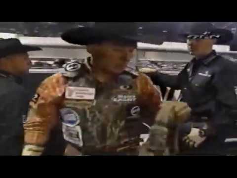 Red Rum bucks J.W. Hart - 03 PBR Billings