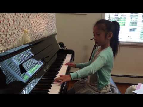 Chloe Sun (6 years) plays Air in D Minor by H.Purcell