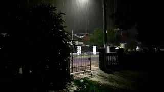 Download lagu Download suara hujan-tanpa editing mp3 Download lagu Download suara hujan-tanpa editing mp3